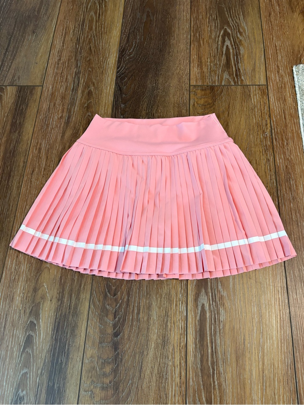 Pleated Pink Women’s Skort with White Band Small Aerie Brand